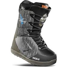 Thirtytwo Lashed Powell Snowboard Boots 2025